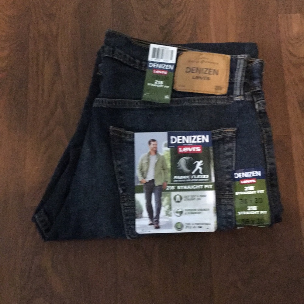 Men’s Levi’s Denizen Jean size 36x30 Blue